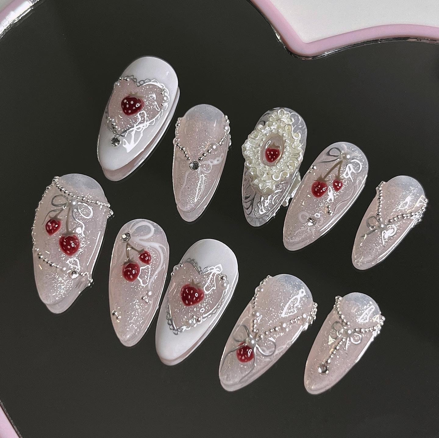 Romantic Strawberry Set